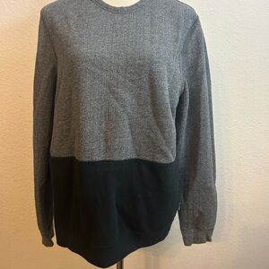EUC Mens Hollister Grey Black Block Crewneck Sweater Size Medium